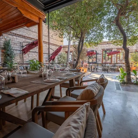 ホテル Belmondo Old Town アンタルヤ