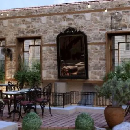 Hotel Belmondo Old Town