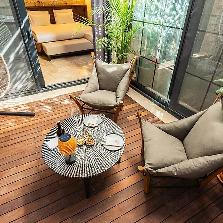 Belmondo Old Town אנטליה